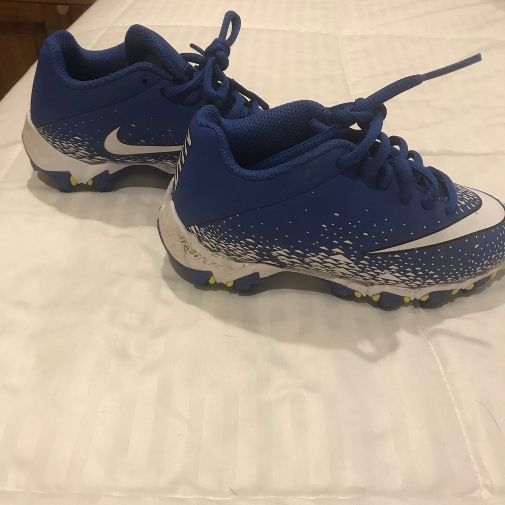 Nike Cleats ! Excellent condition!